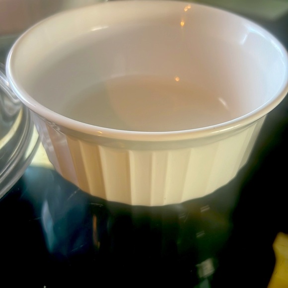 Corningware French White Casserole/serving set 9 pieces incl serving racks - Picture 5 of 7